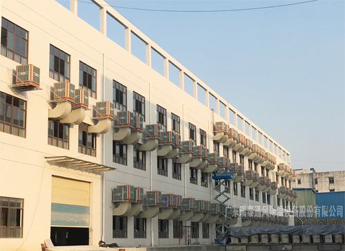 苦苦尋找降溫設(shè)備，那么工廠車間降溫設(shè)備究竟有哪些呢？