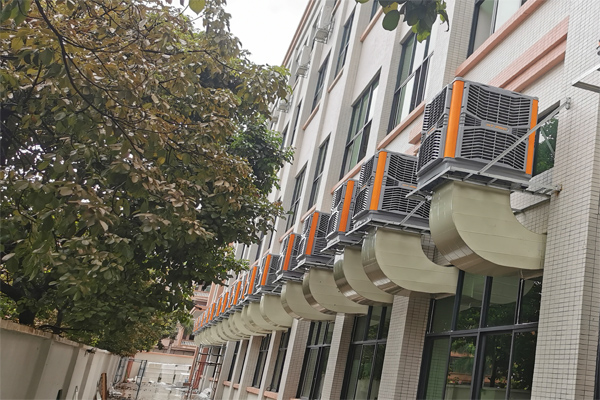 瑞泰風(fēng)惠州車(chē)間防暑降溫設(shè)備廠家案例圖