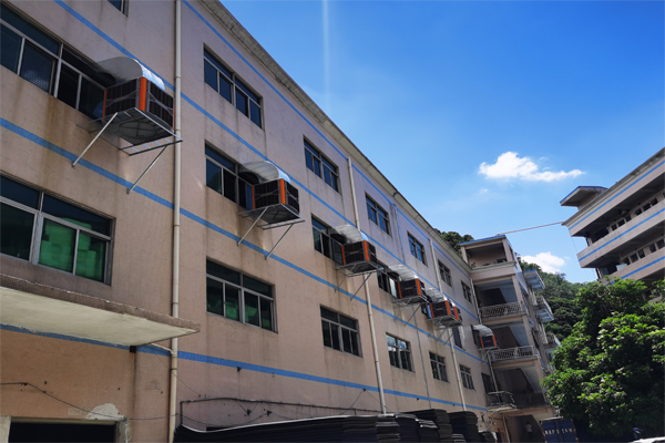 瑞泰風車間用降溫設(shè)備廠家案例圖